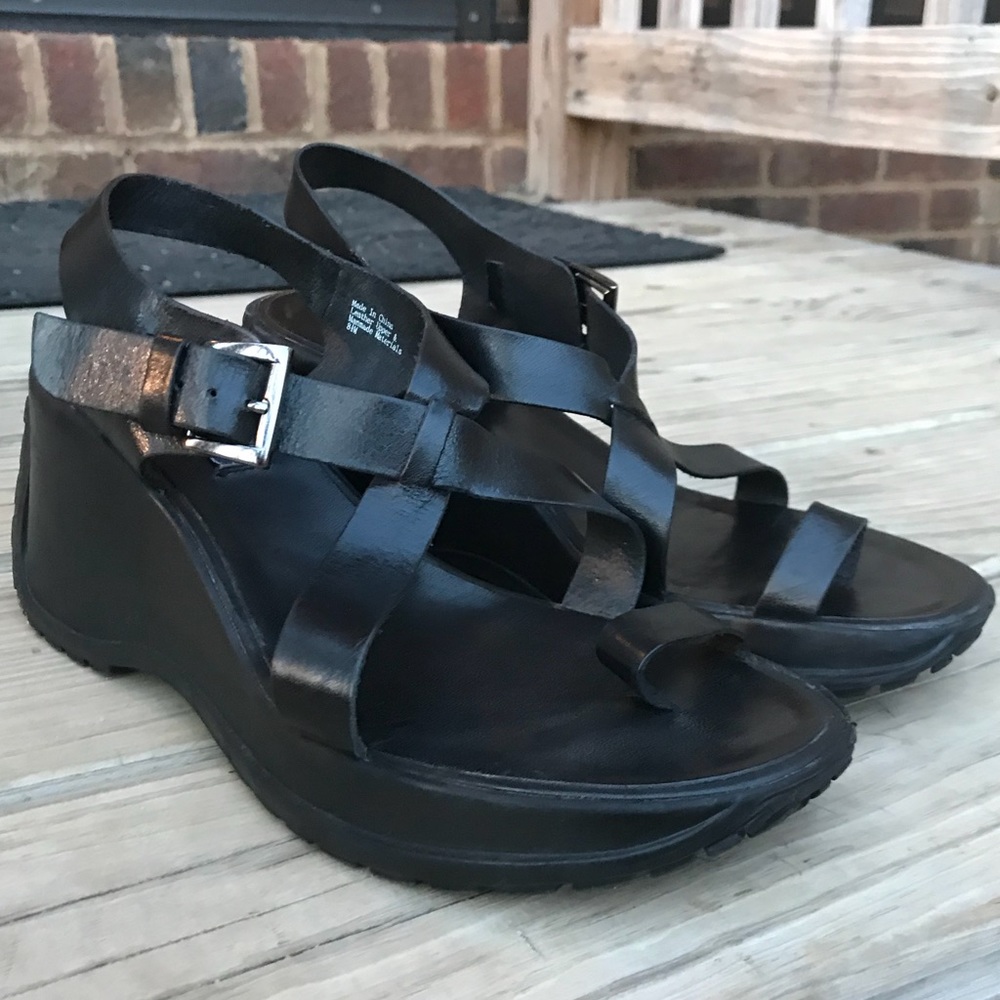 Bakers Black Wedge Heel Strappy Sandals size 8-1/2